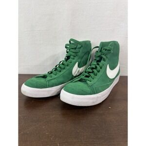 Nike Blazer Mid Green Suede High Top Sneakers Men's Size 11.5 White Swoosh